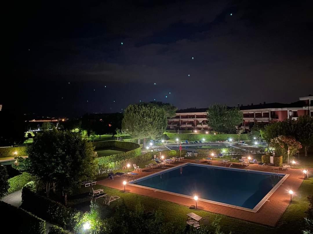 Home Gardaview Desenzano Desenzano del Garda Zewnętrze zdjęcie